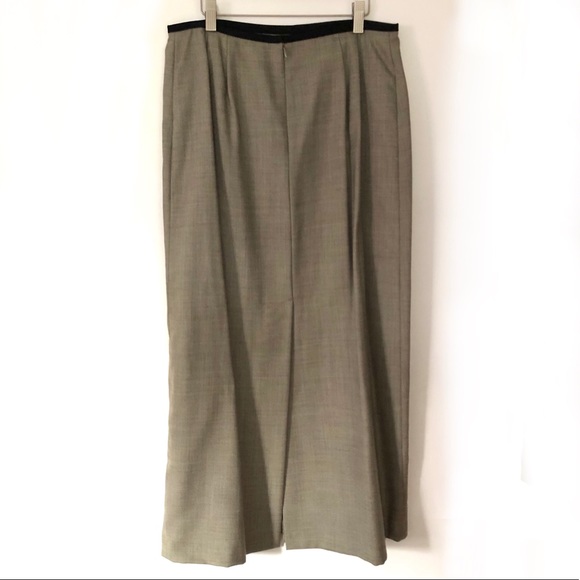 Vintage J. Crew Grey Wool Pencil Skirt - Picture 3 of 5